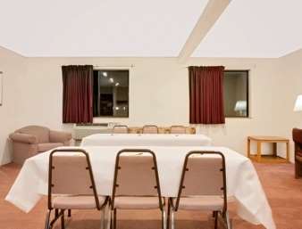 Super 8 By Wyndham Long Prairie Motel Kemudahan gambar