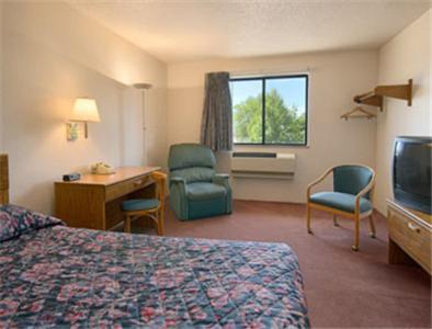 Super 8 By Wyndham Long Prairie Motel Bilik gambar