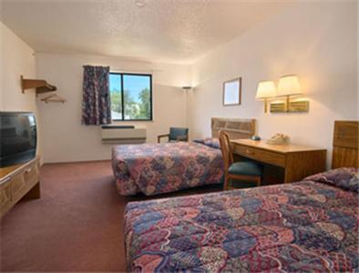 Super 8 By Wyndham Long Prairie Motel Bilik gambar
