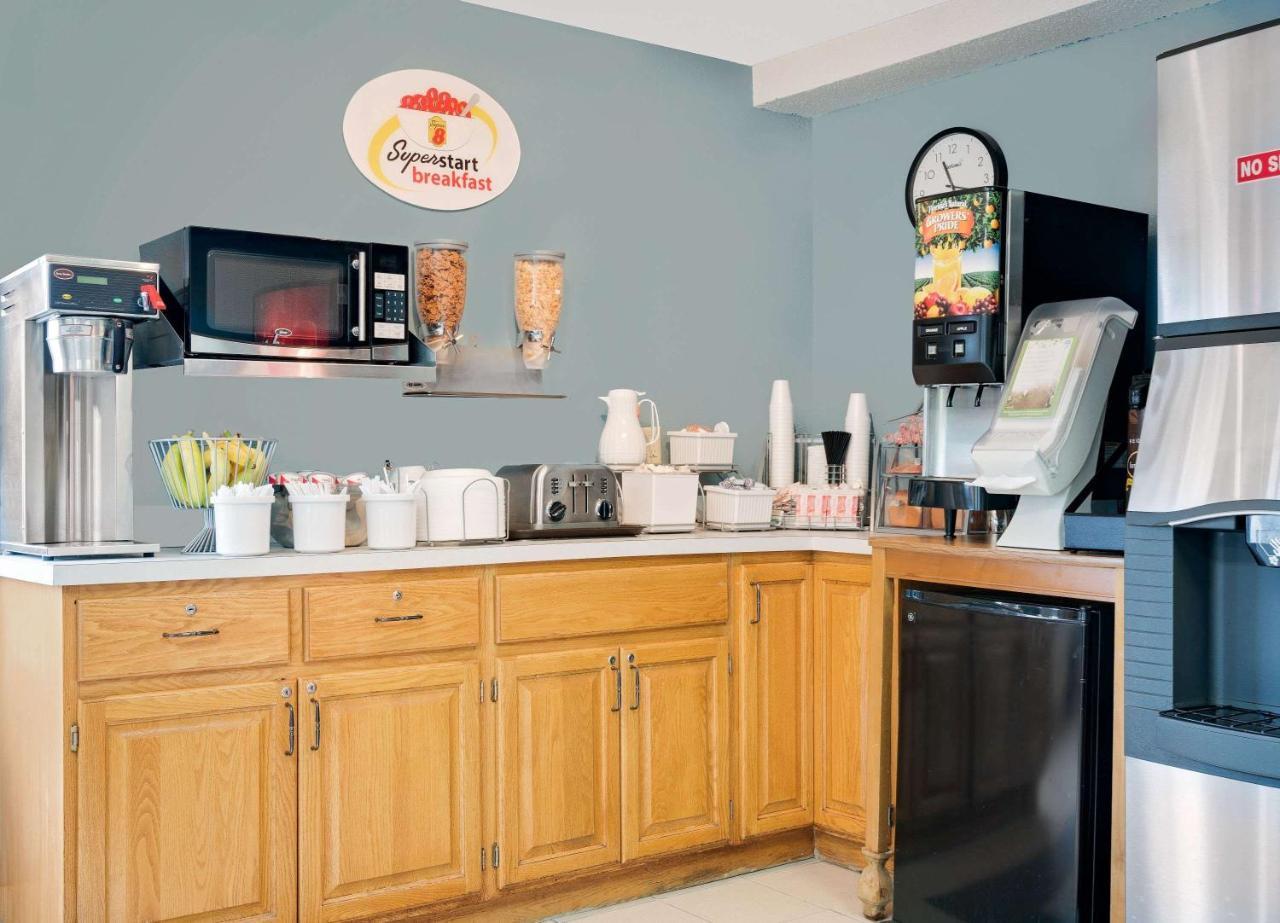 Super 8 By Wyndham Long Prairie Motel Luaran gambar